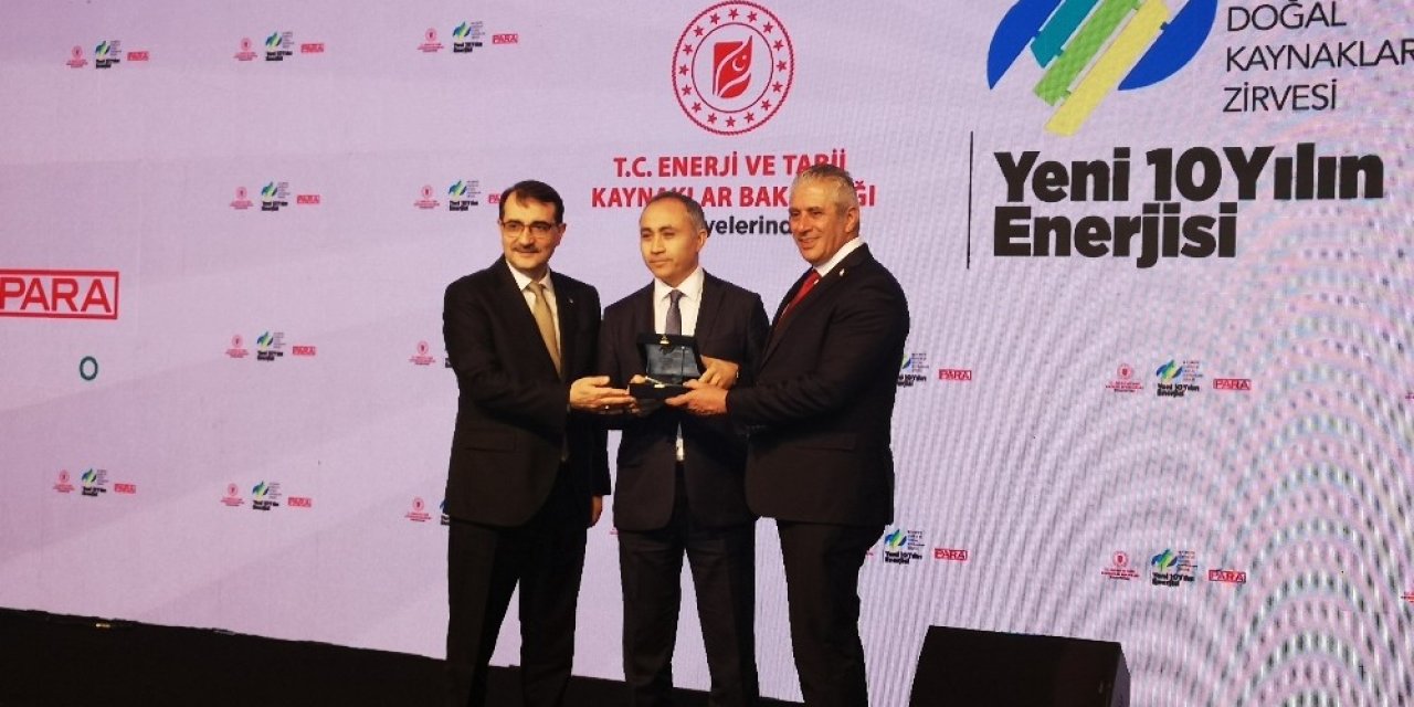 Limak Enerji’ye zirvede ödül