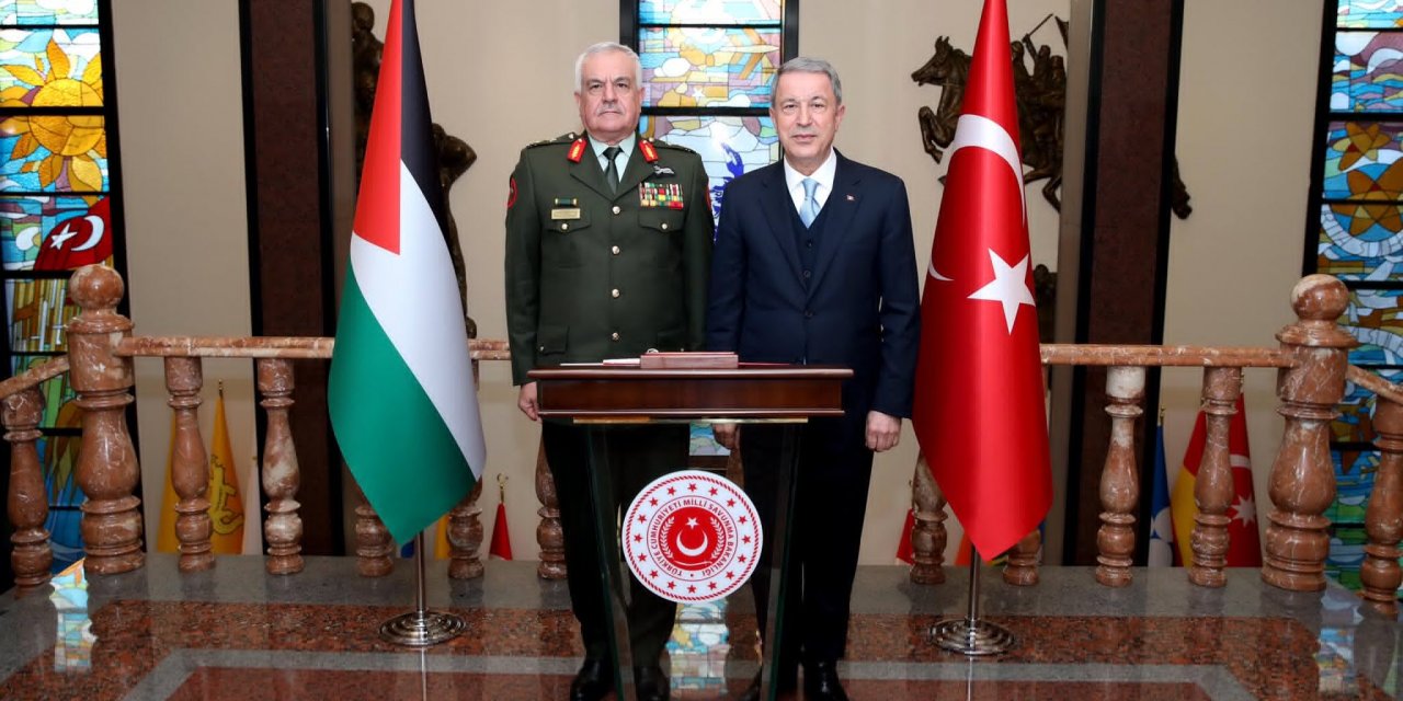 Milli Savunma Bakanı Akar, Ürdün Genelkurmay Başkanını kabul etti