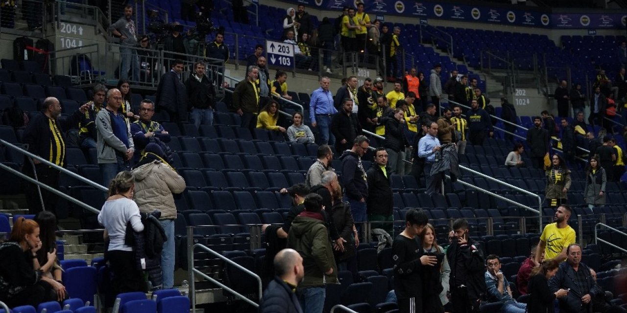 Fenerbahçe taraftarından tepki
