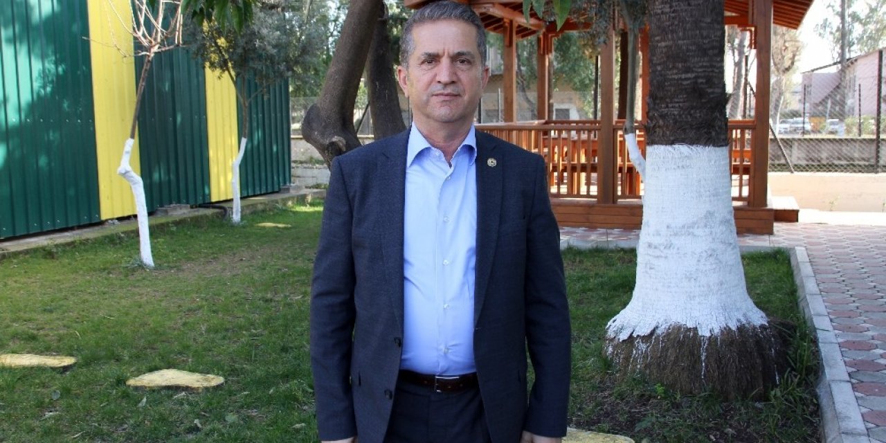 Çiftçi elektrik kesintilerinden dertli