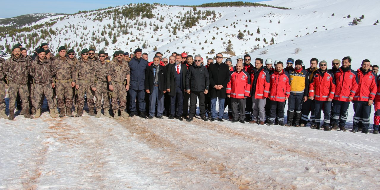 UMKE'den Aladağ Kayak Merkezi'nde çığa karşı kurtarma tatbikatı