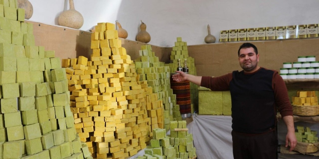 Siirt’ten dünyaya bıttım sabunu satıyor
