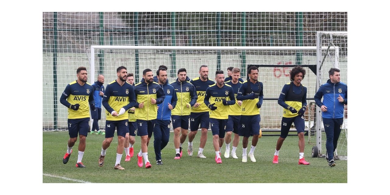 Fenerbahçe, Antalyaspor maçı hazırlıklarını sürdürdü