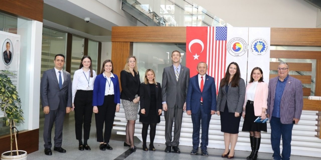 ABD’deki yatırım imkanları Manisa TSO’da konuşuldu