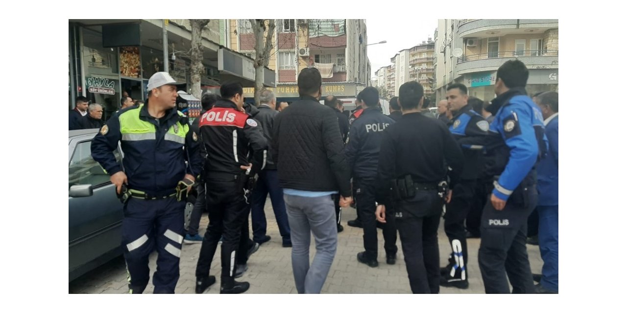 Polisten sokak kavgasına biber gazlı müdahale