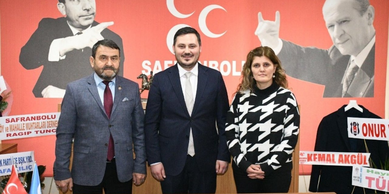 AK Parti ve İyi Parti’den MHP’ye geçtiler