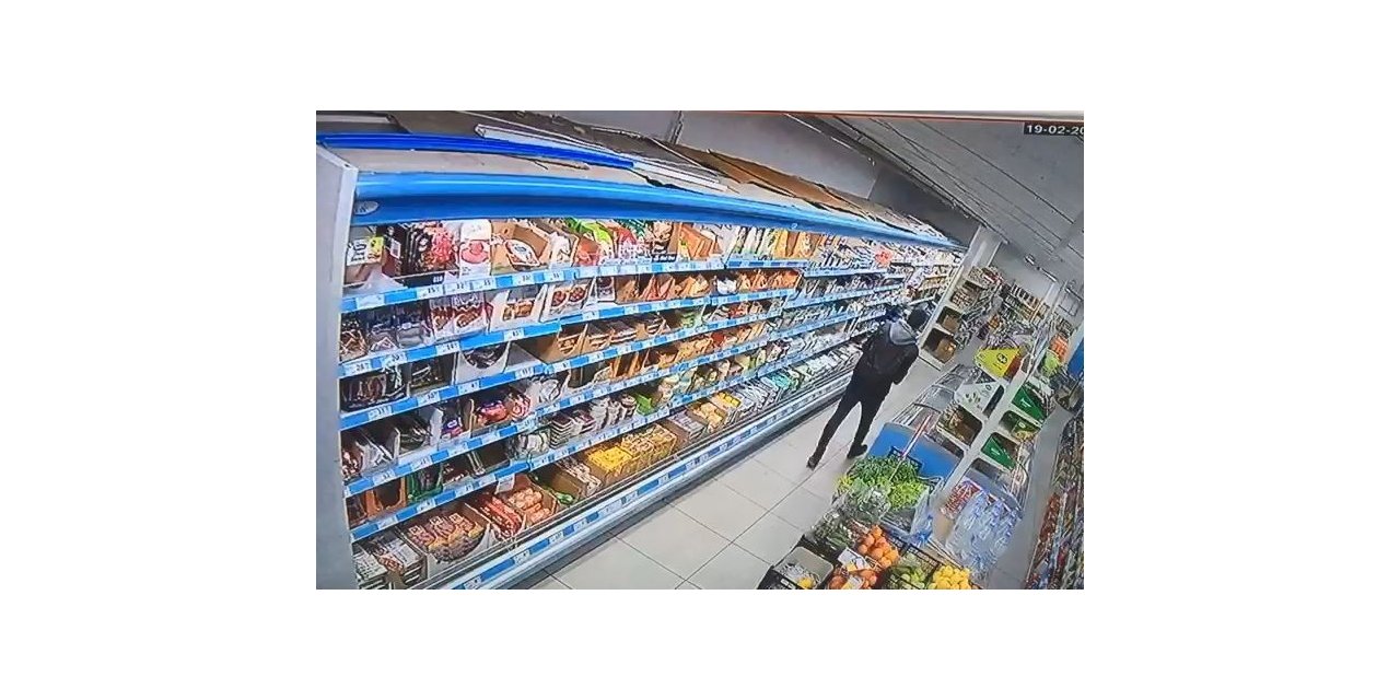 Market fareleri yakalandı