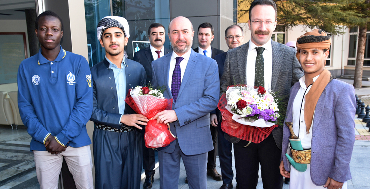 SEDEP panellerle öğrencilerin kişisel gelişimine katkı sağlıyor