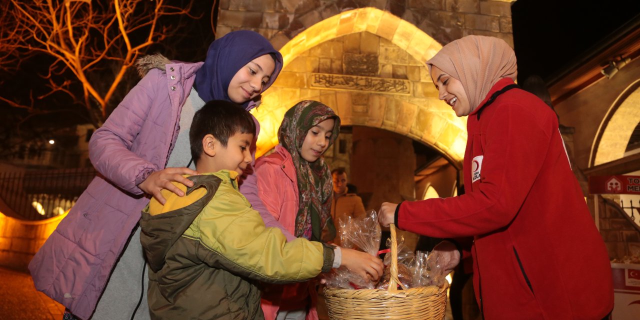 Malatya, Kilis, Şanlıurfa, Kahramanmaraş, Gaziantep ve Adıyaman'da Regaip Kandili idrak edildi