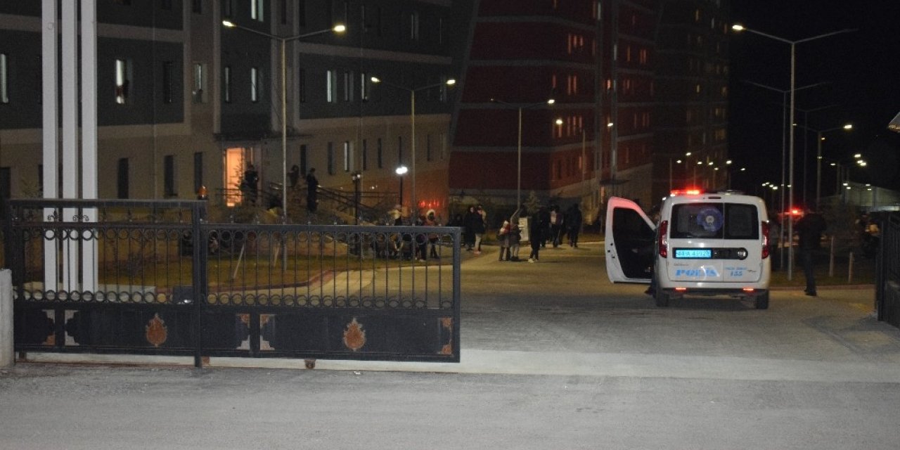 Malatya’da deprem söylentisi öğrencileri sokağa döktü