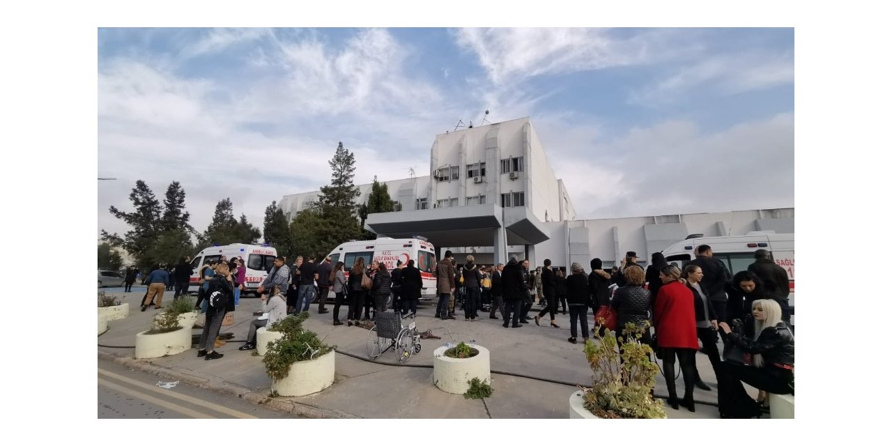 KKTC’deki hastane yangınında 2 kişi hayatını kaybetti