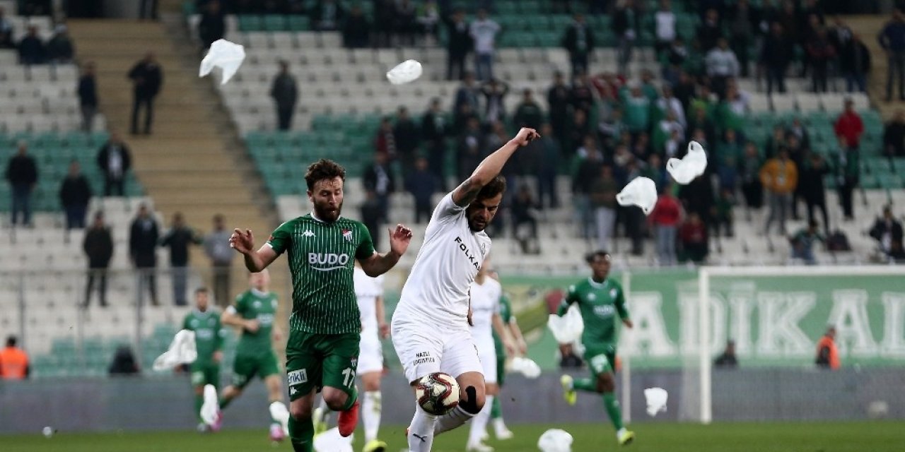 Bursaspor-Altay maçında davetsiz misafir
