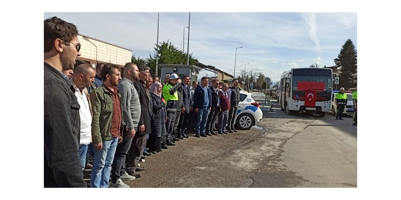 Düzceli servis sürücülerinden askere destek