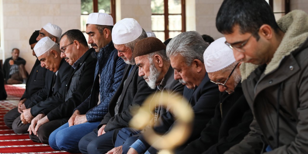 Türkiye Mehmetçik için tek yürek oldu