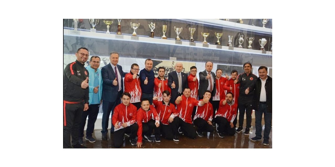 Milli takım antrenörü Uğur Arı: "Olimpiyat oyunlarında başarılı olmak istiyoruz"