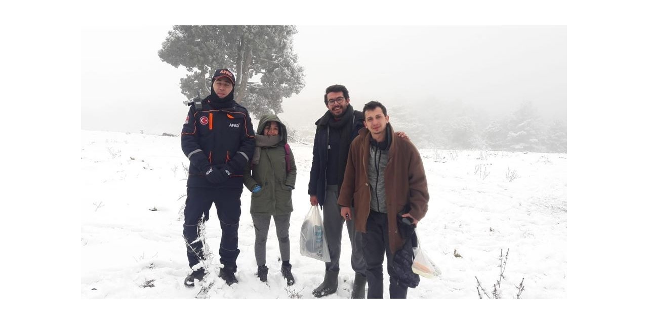 Kardan dolayı mahsur kalan kampçıları AFAD ekipleri kurtardı