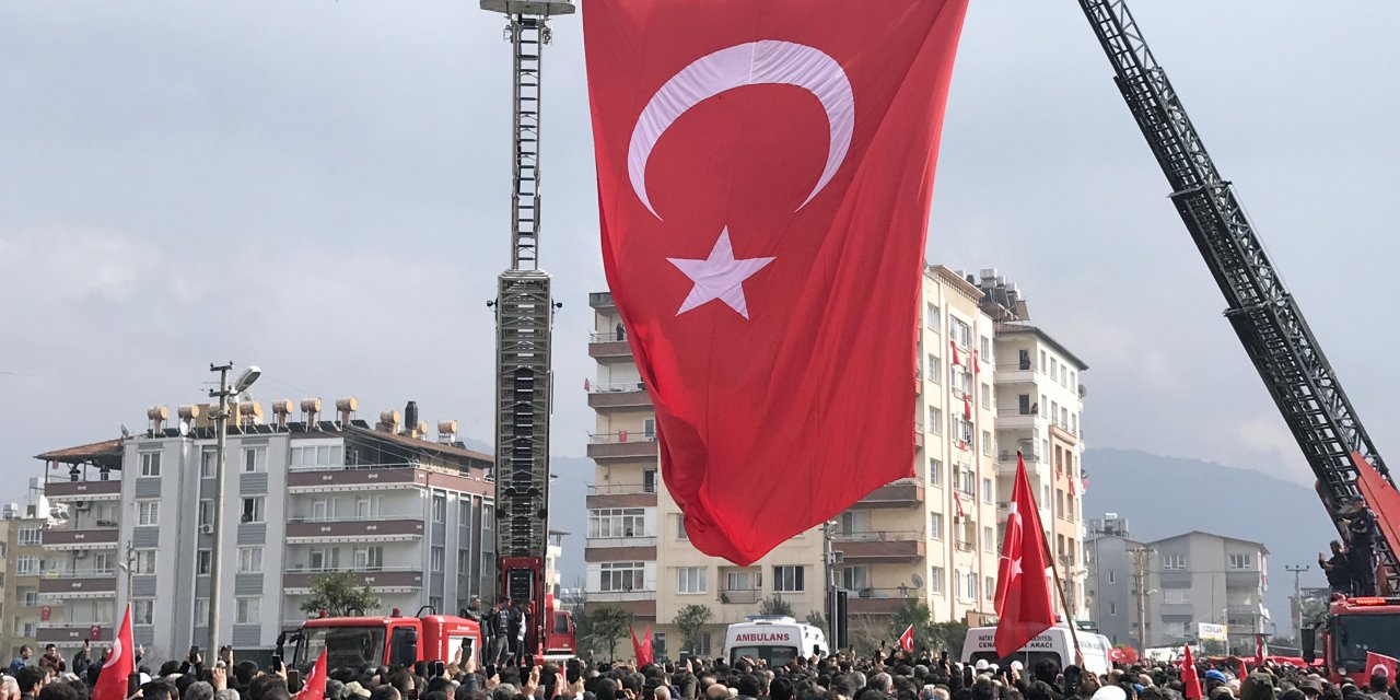 İdlib şehidi Teğmen Mustafa Bayrakdar son yolculuğuna uğurlandı