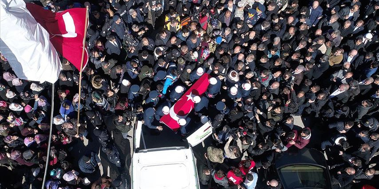 İdlib şehitleri son yolculuklarına uğurlanıyor