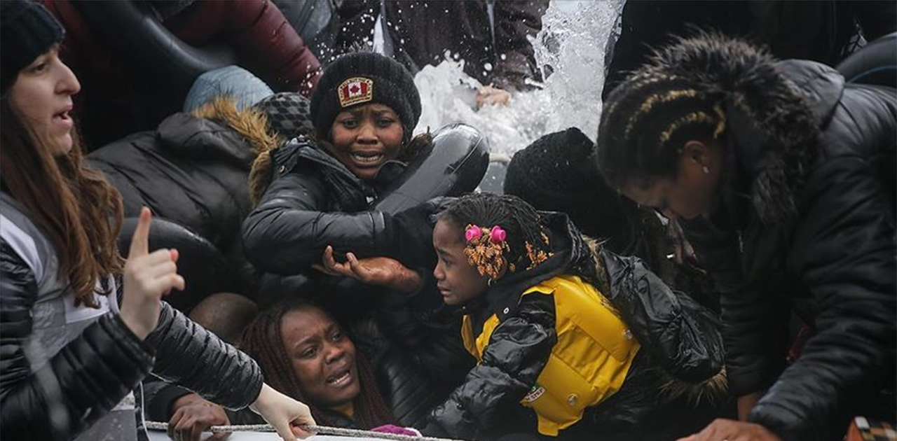 Düzensiz göçmenlerin Midilli'ye geçişleri devam ediyor