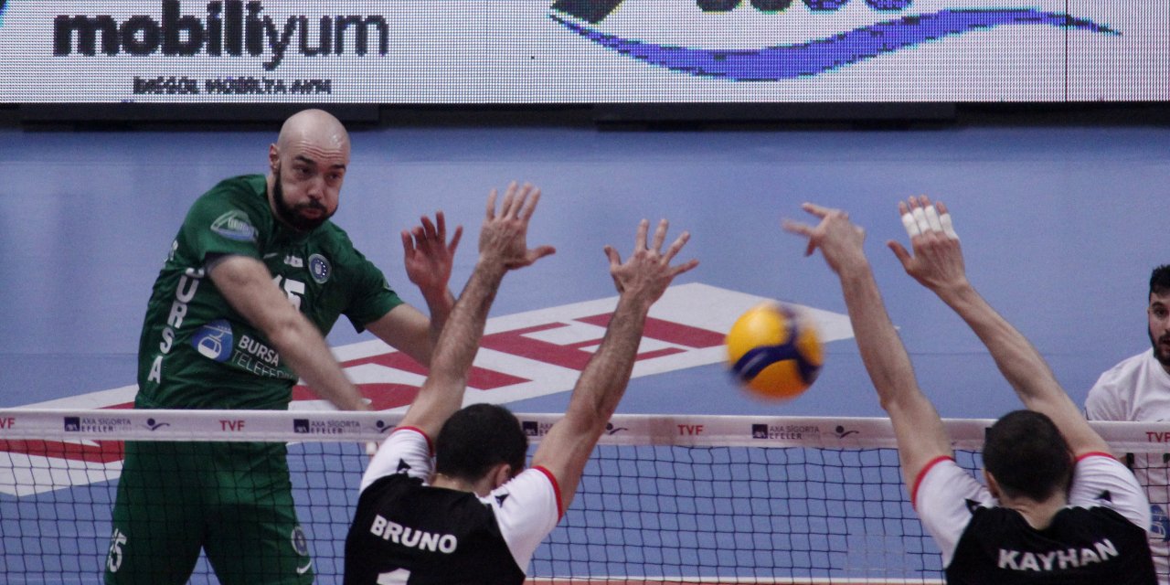Voleybol: AXA Sigorta Efeler Ligi