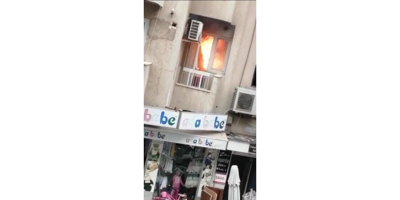 Ocakta unutulan yemek evi yakıyordu