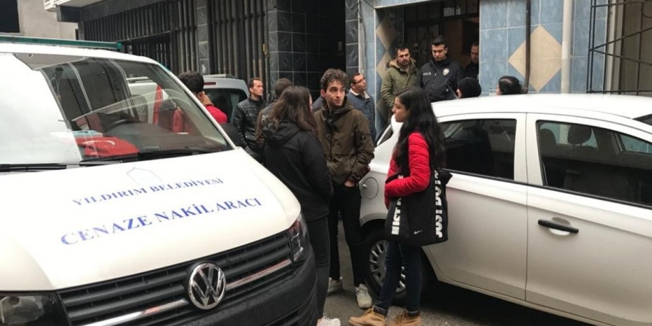 23 yaşındaki genç evinde ölü bulundu