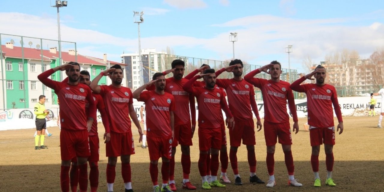 TFF 2. Lig: Sivas Belediyespor: 2 - Vanspor: 2