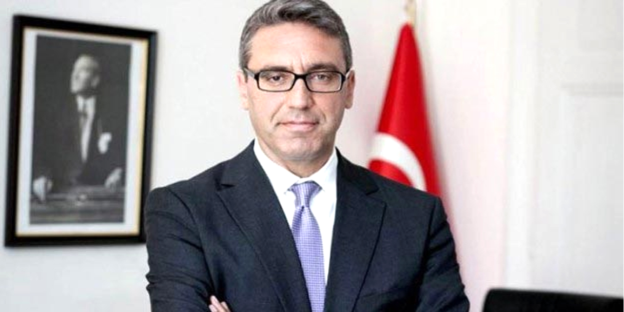 Türkiye'nin Atina Büyükelçisi Burak Özügergin Yunanistan Dışişleri Bakanlığına çağrıldı