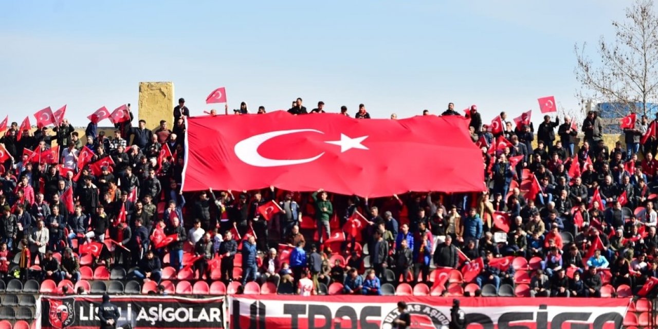 TFF 2. Lig: Uşakspor: 3 - Kastamonuspor: 1