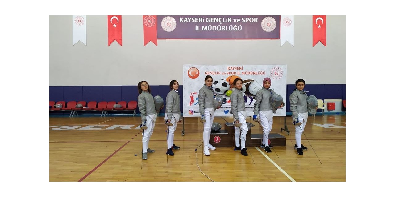 Okul Sporları Eskrim Müsabakaları Tamamlandı