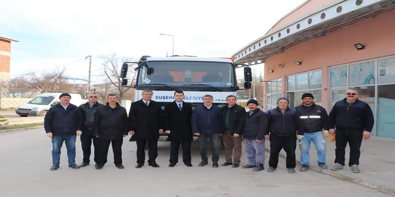 Suşehri'nden depremzedelere yardım