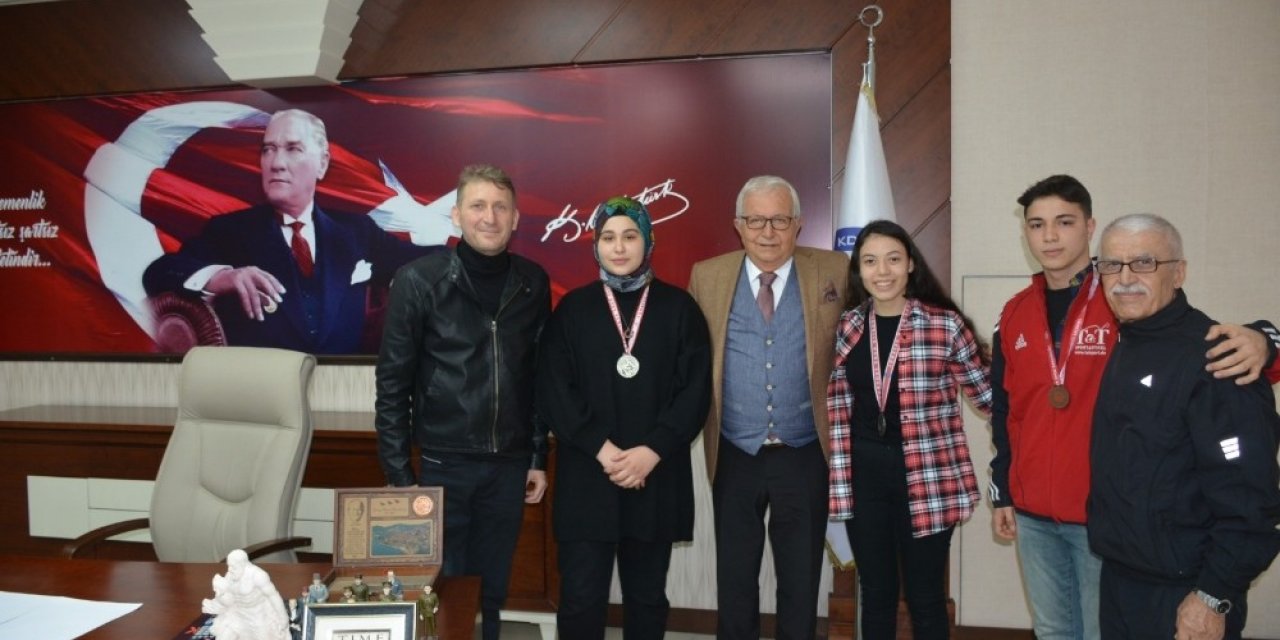 Şampiyonlardan Posbıyık’a ziyaret