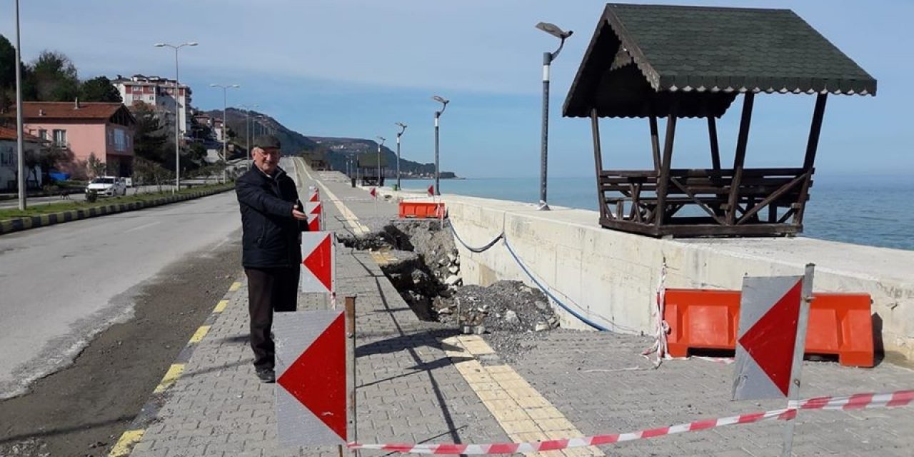 Çatalzeytin’de dev dalgalar hasara yol açtı