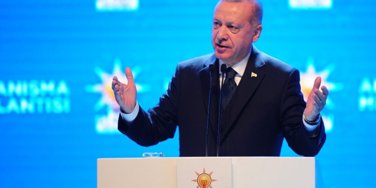 Cumhurbaşkanı Erdoğan: "Belirlediğimiz sınırların dışına çıkmazlarsa omuzlarının üzerinde o başlar da kalmayacak"