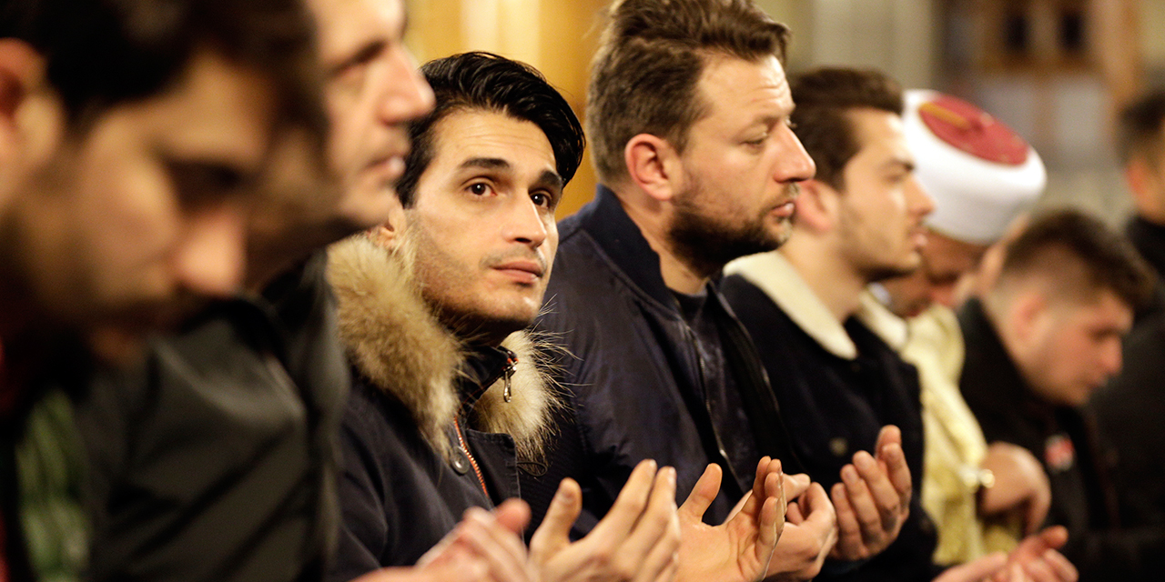 Mehmetçik için Konya'daki camilerde dualar edildi