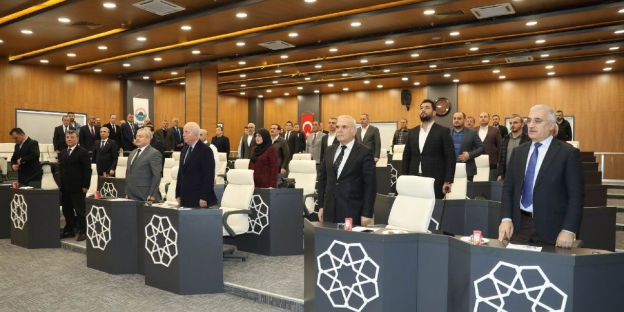 İlkadım Belediye Meclisi’nde İdlib şehitleri unutulmadı