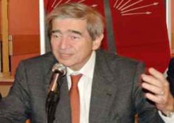 Öymen'den Davutoğlu'na alkış