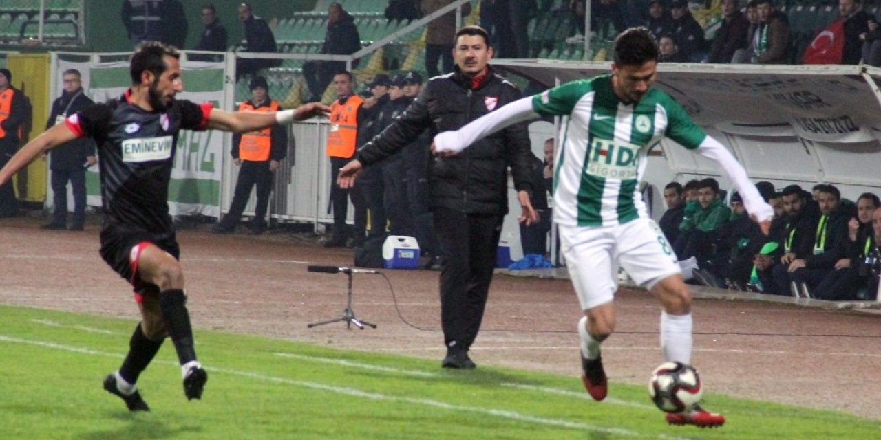TFF 1. Lig: Giresunspor: 1 - Boluspor: 0 (İlk yarı sonucu)