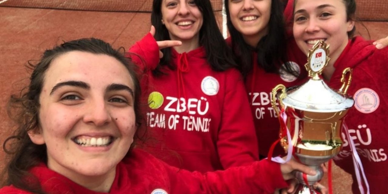 BEÜ, Üniversitelerarası Kadın 2. Lig Tenis Turnuvası’nda şampiyon oldu