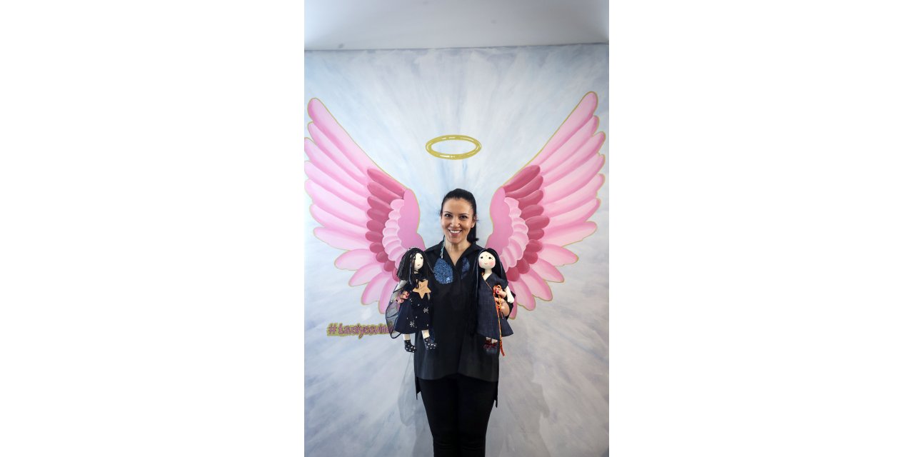 Kadın kahramanların bez bebekleri kız çocuklarına ilham veriyor