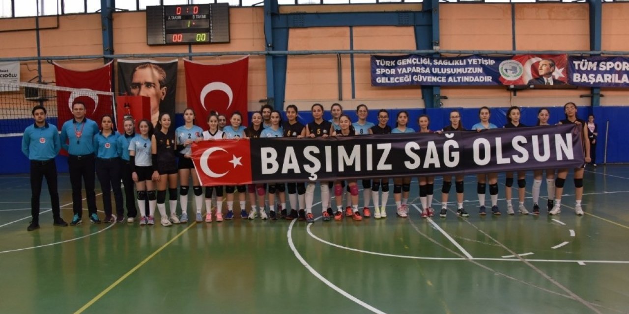 Voleybol takımından duyarlı davranış
