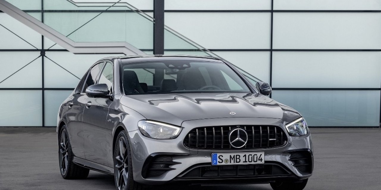 Mercedes-Benz’in yeni modelleri tanıtıldı
