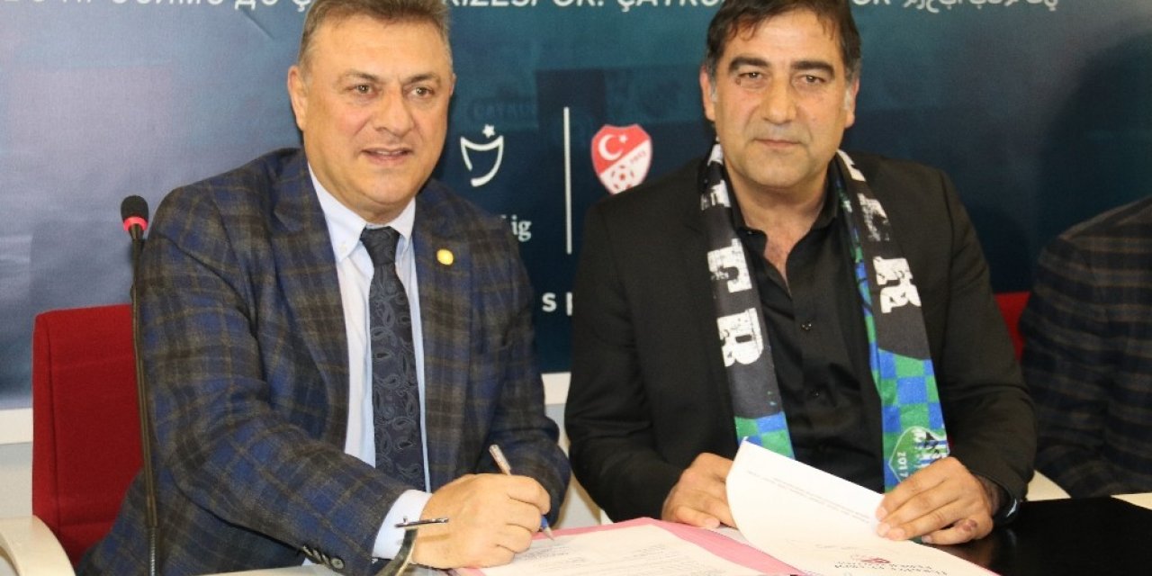 Ünal Karaman, Çaykur Rizespor ile 1.5 yıllık sözleşme imzaladı