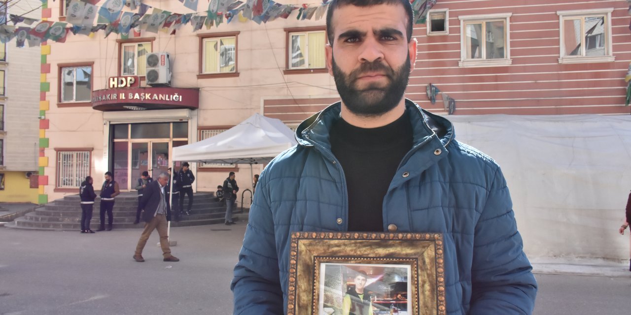 Diyarbakır annelerinin oturma eylemine bir aile daha katıldı