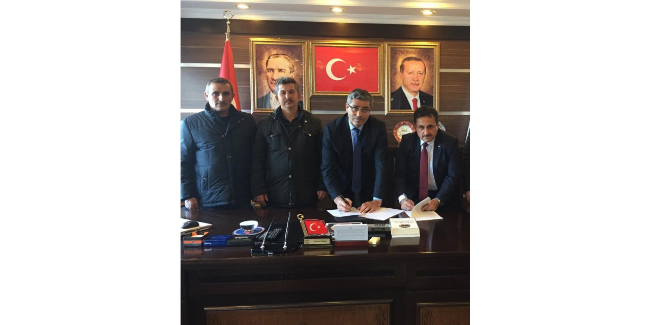 Suşehri Belediyesinde toplu iş sözleşmesi imzaladı