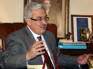 Akademisyenler yurt dışına açılıyor