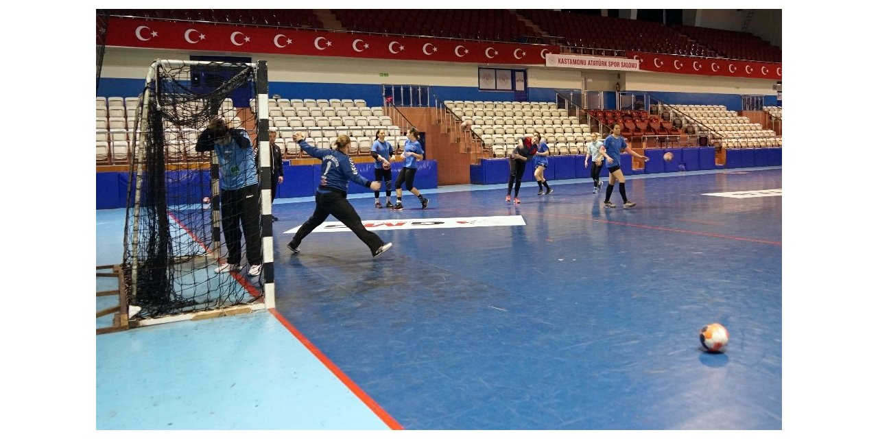 Kastamonu Belediyespor, Siofok maçının hazırlıklarına başladı