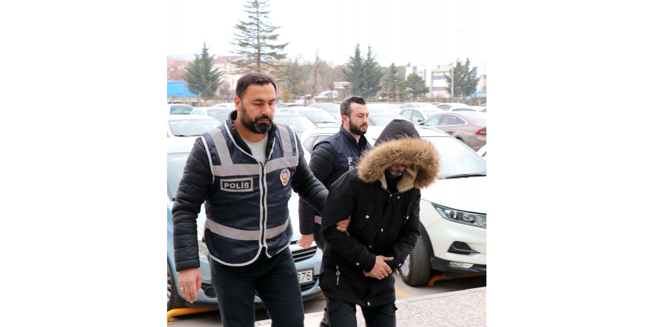 Kar maskeli hırsız 250 kamera kaydı incelenerek yakalandı