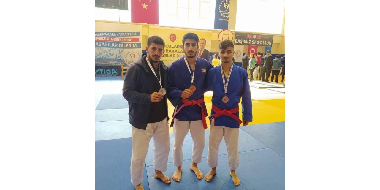 Diyarbakırlı sporculardan 3 madalya birden