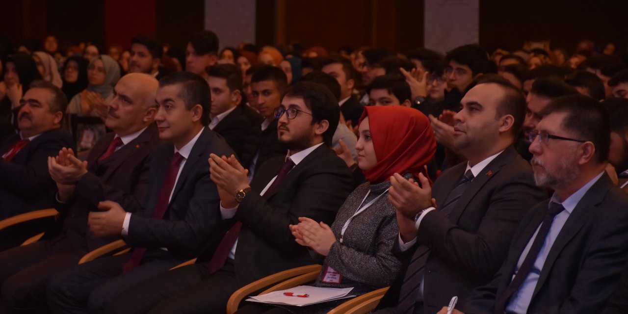 Sanayi ve Teknoloji Bakan Yardımcısı Mehmet Fatih Kacır, Kızılcahamam'da